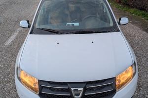 Dacia sandero GPL - anche per Neopatentati