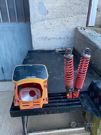 Ammortizzatori e mascherina Fantic trial 200