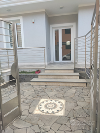 Locale uso ufficio e locale deposito