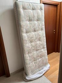 Materasso usato