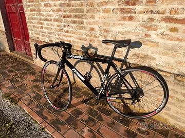 Bici da Corsa MASS Carbonio  Shimano Ultegra 10v