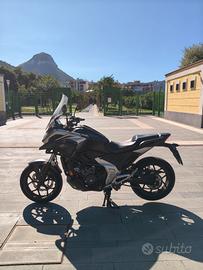 Honda NC750X (2022) - Accessoriata 