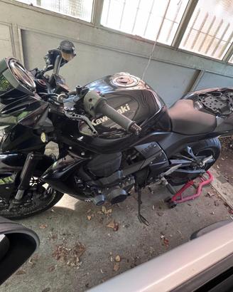 KAWASAKI Z750 2008