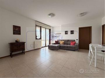 TRILOCALE ARREDATO LIBERO SUBITO