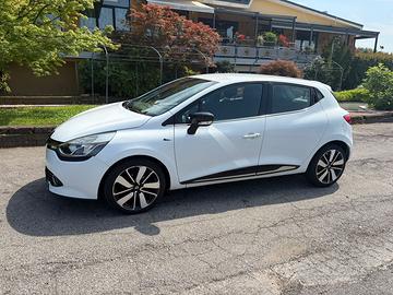 RENAULT CLIO 1.5 DCI 89.000  KM NEOPATENTATI