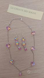 Collana e orecchini fatti a mano. 