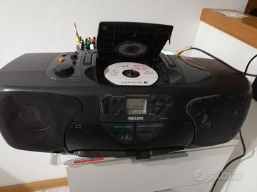 radio stereo con CD perfettamente funzionante