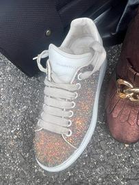 Mcqueen con brillantini muticolor pastello