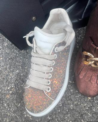 Mcqueen con brillantini muticolor pastello