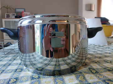 Pentola a pressione lagostina