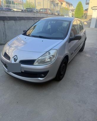 Renault Clio 1.2 benzina 16V – 2007 – 114.000 km