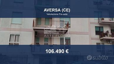 Immobile in asta di 97 m² con box auto a Aversa
