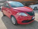 lancia-ypsilon-1-0-ibrida