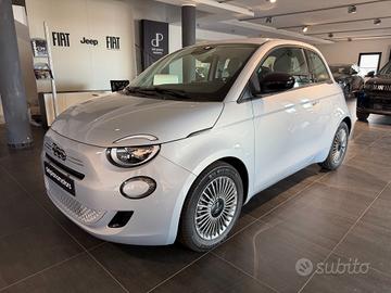 Fiat 500 Berlina Hybrid Icon