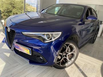 Alfa Romeo Stelvio 2.2TurboD Q4 SPRINT R20/BLACK20