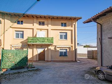 CASA BICAMERE IN LINEA CON DEPOSITI - VERDE PRI...