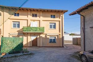 CASA BICAMERE IN LINEA CON DEPOSITI - VERDE PRI...
