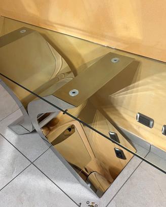 Piano in cristallo trasparente