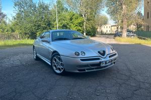 Alfa romeo gtv 916 2.0 v6 turbo restyling