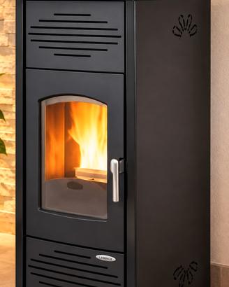 Stufa a pellet idro Laminox Carlotta Plus 24 kW