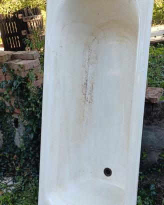 Vasca da bagno in ghisa 