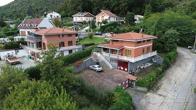 VILLA SINGOLA A GIVOLETTO