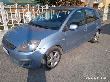Ford Fiesta ghia 5porte
