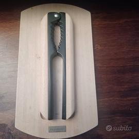 Schiaccianoci BRANDANI in legno