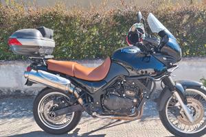 Triumph tiger 885i ASI
