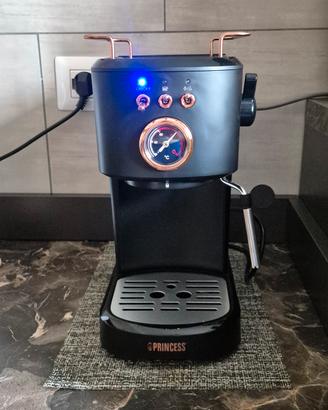 Macchina da caffè CIALDE, CAPSULE e MACINATO 