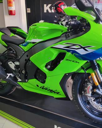 Kawasaki Ninja ZX - 10 R