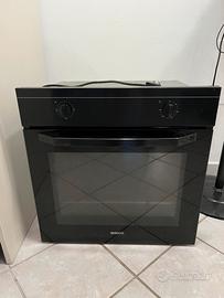 Forno Beko statico con ventilazione tangenziale