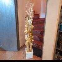 colonna orchidee e calle in lattice