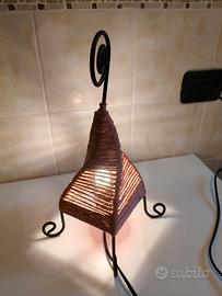 LAMPADA DA COMODINO.