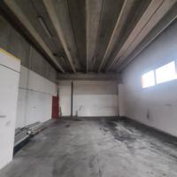 D8 commerciale magazzino/laboratorio