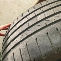 Gomme bridgestone 235/45 r20