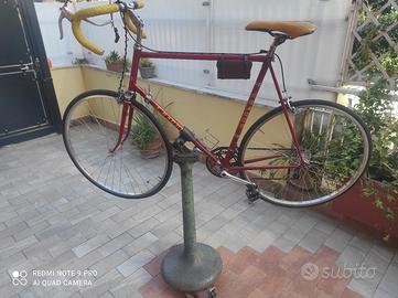 cavalletto più bici 