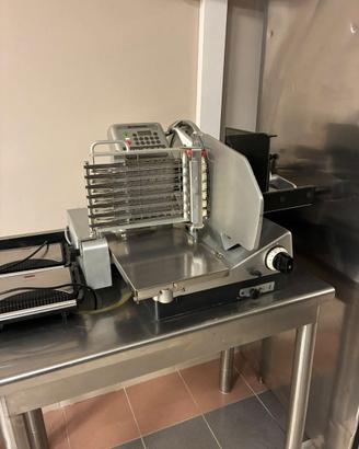 Bizerba VS12D Affettatrice professional automatica