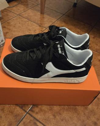 DIADORA KICK