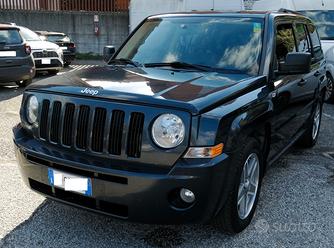 Jeep Patriot 2.4L SPORT 4wd **ADVENTURE**