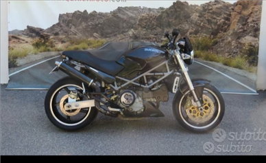 Ducati Monster S4 916