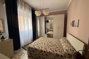 Stanza in appartamento pressi policlinico