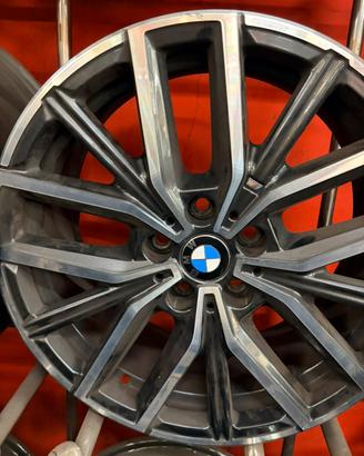 Cerchi originali BMW M sport 18”