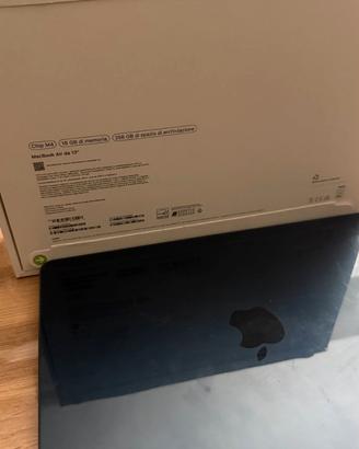 Macbook Air M4 - 2025 - Midnight - 99% Batteria!