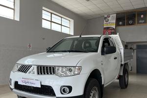 Mitsubishi L200 2.5 DI-D/136CV Club Cab Invite DPF