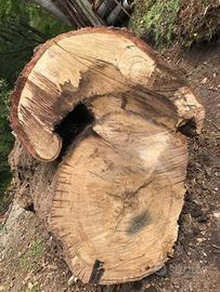 Taglieri Artigianali in Legno di Quercia