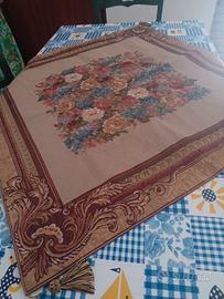 tappeto tavola floreale 