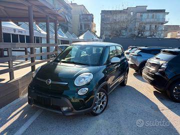Fiat 500L 1.3 Multijet 95 CV Trekking BICOLOR