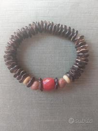 bracciale in legno e pietra dura 