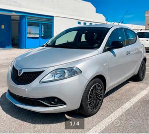 Lancia Ypsilon gas/benzina - condizioni ottime